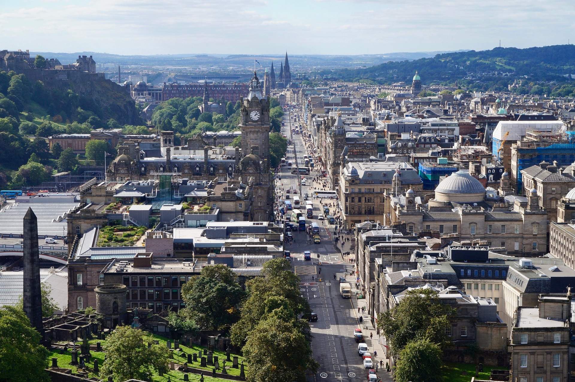 Edinburgh © Anthony Ashley via Pixabay