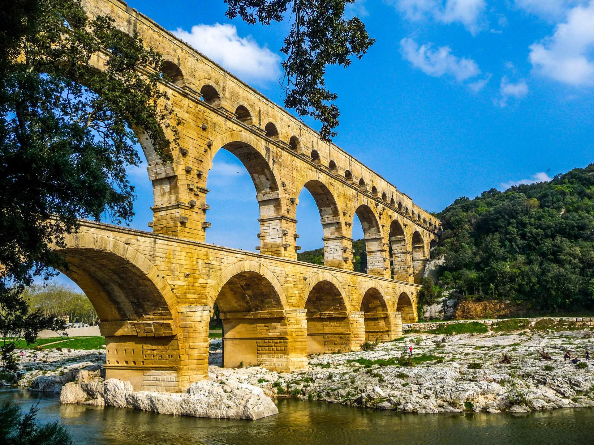 Busreis Provence - Pont-du-Gard ©Ridoe from Pixabay