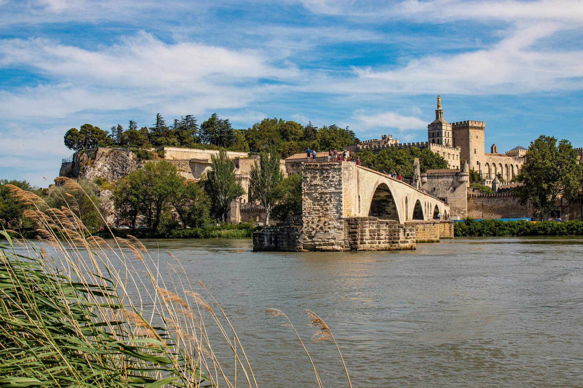 Busreis Provence - Avignon ©Marcel Dominic from Pixabay