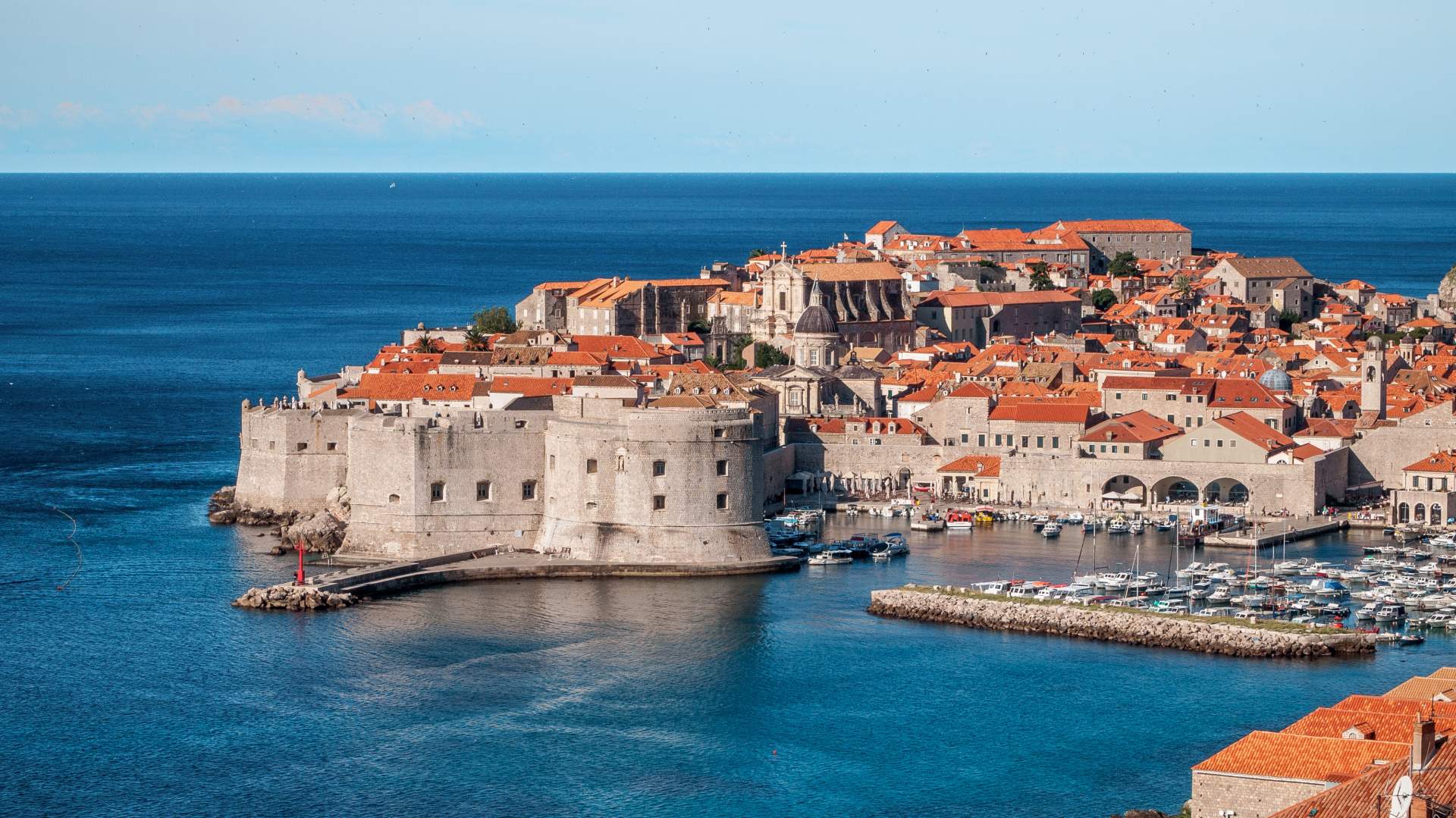 Busreis rondreis Kroatië Dubrovnik ©Ivan Ivankovic from Pixabay